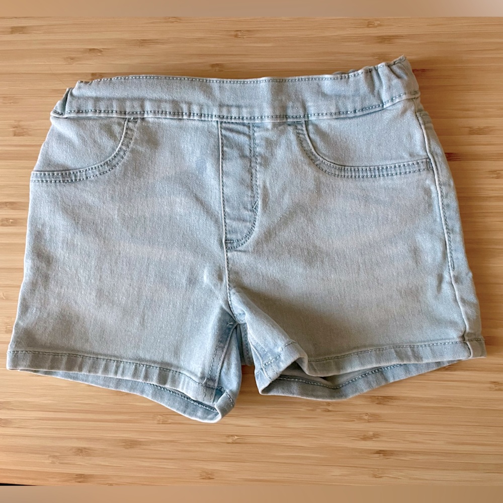 Girls Levi’s Shorty Shorts
